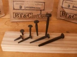BT&C Decorative Wrought Head Cut Nails
