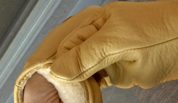 Pile Lined Elkskin Work Gloves - Image 3