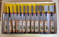 Iyoroi Oire-Nomi Bench Chisels