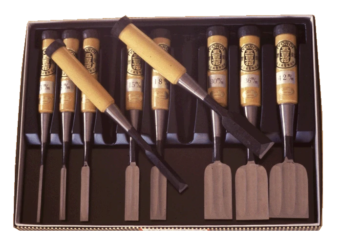 Iyoroi Blue Steel Umeki-Oire Nomi Cabinet Makers' Chisels